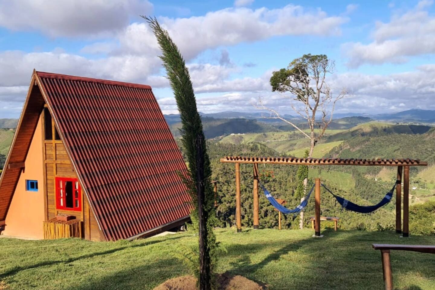 Chácara de 3 ha em Paraibuna, SP