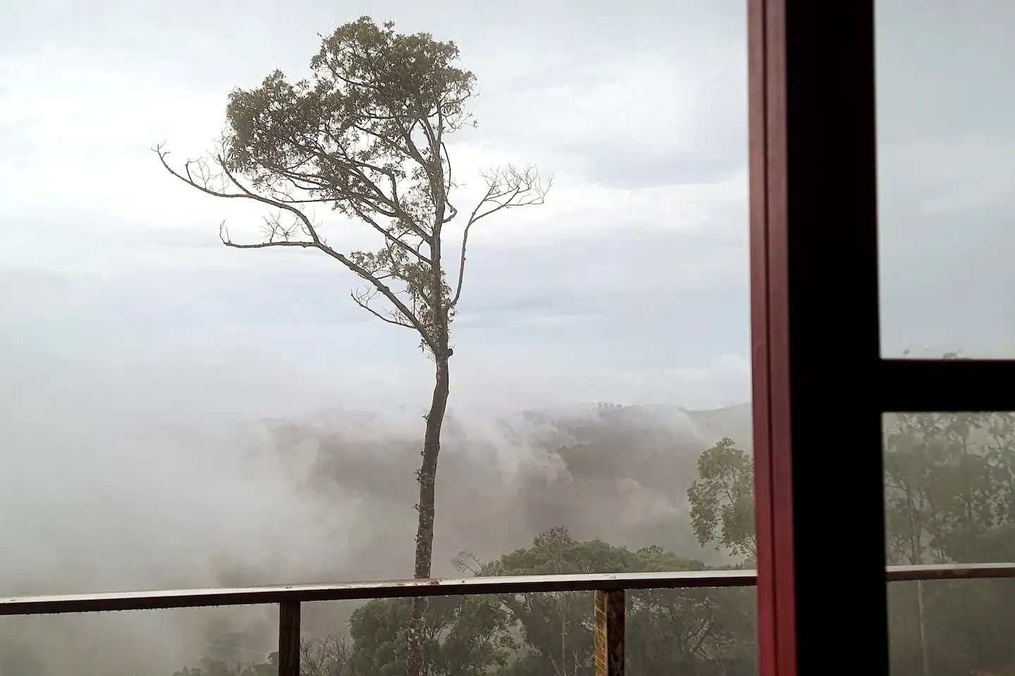 Chácara de 3 ha em Paraibuna, SP