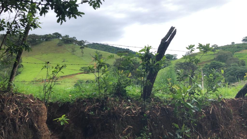 Terreno de 3.600 m² em Congonhal, MG