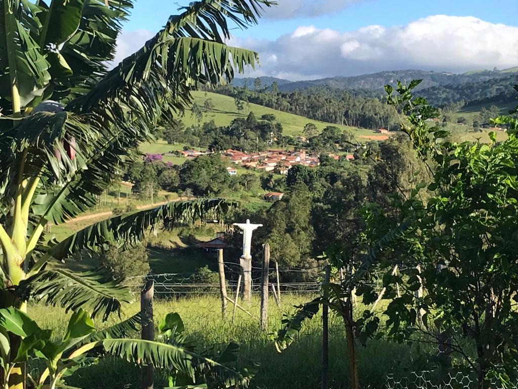 Chácara de 7.000 m² em Paraibuna, SP