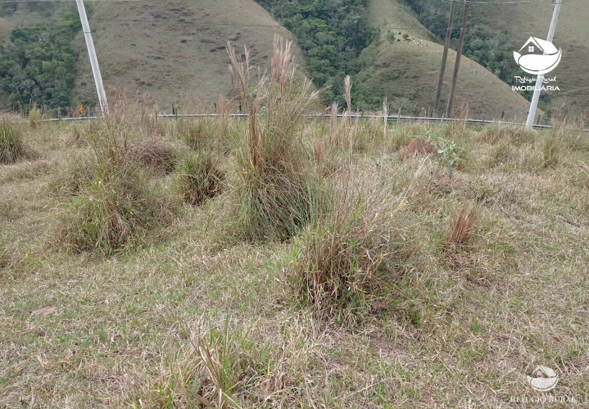 Sítio de 19 ha em Monteiro Lobato, SP