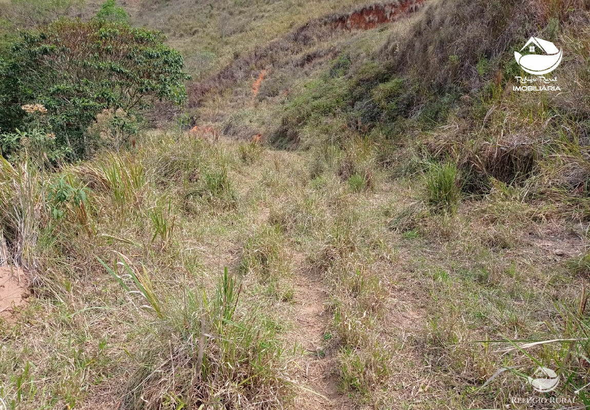 Sítio de 19 ha em Monteiro Lobato, SP