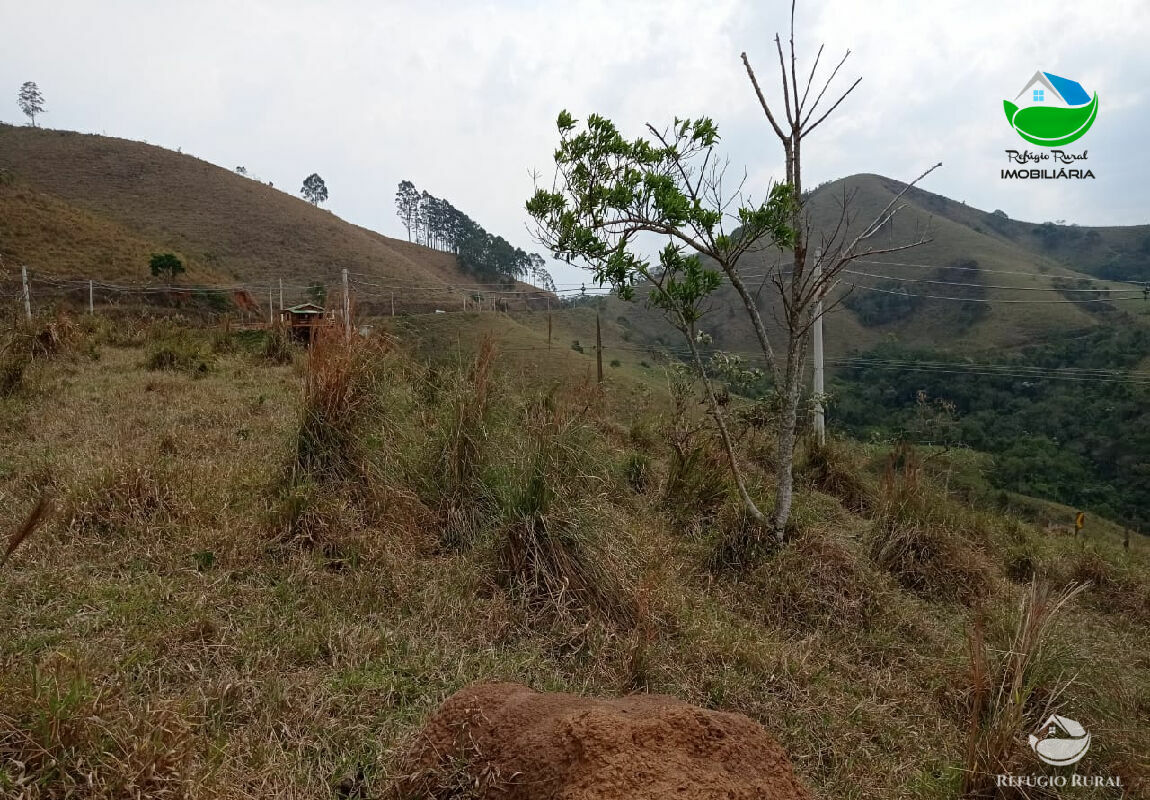 Sítio de 19 ha em Monteiro Lobato, SP