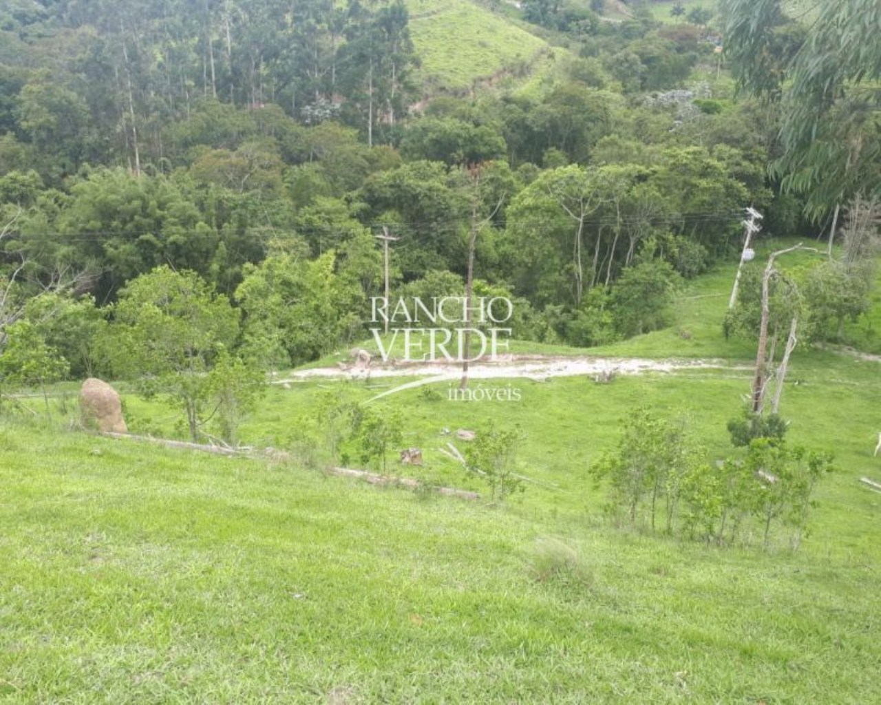 Terreno de 28 ha em Natividade da Serra, SP