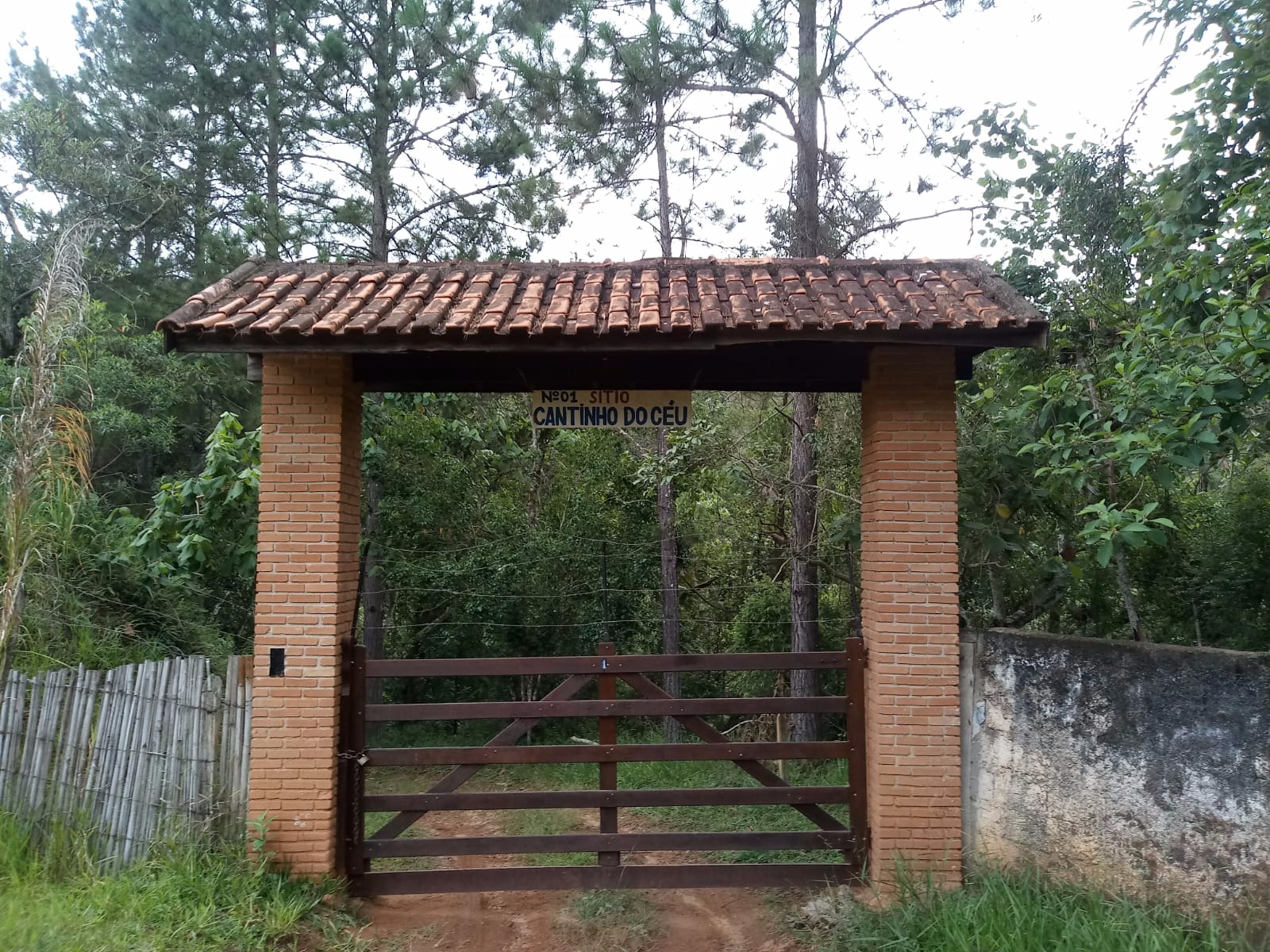 Sítio de 10 ha em São José dos Campos, SP