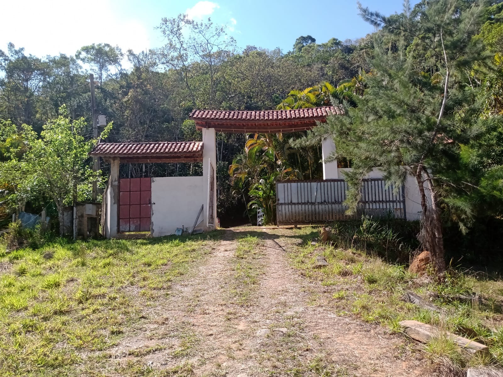 Sítio de 5 ha em São José dos Campos, SP