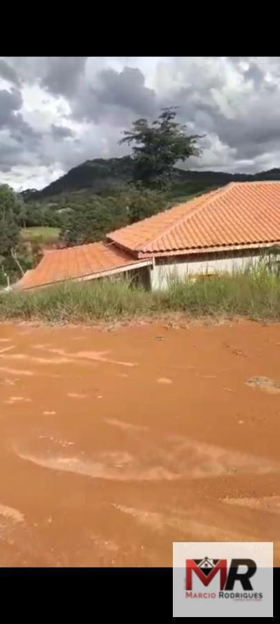 Terreno de 1.000 m² em Toledo, MG