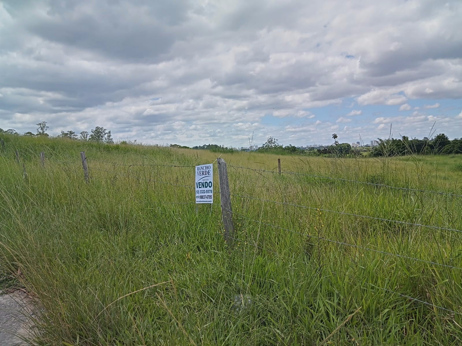 Terreno de 12 ha em São José dos Campos, SP