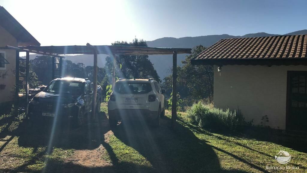 Sítio de 11 ha em Sapucaí-Mirim, MG