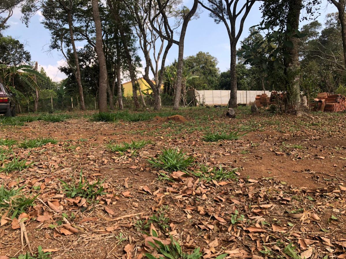 Terreno de 806 m² em Ibiúna, SP