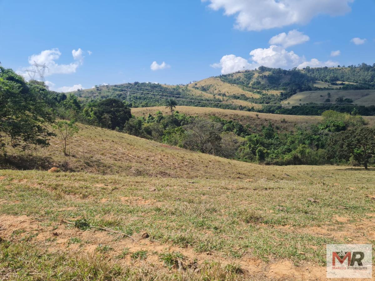 Fazenda de 417 ha em Jacutinga, MG