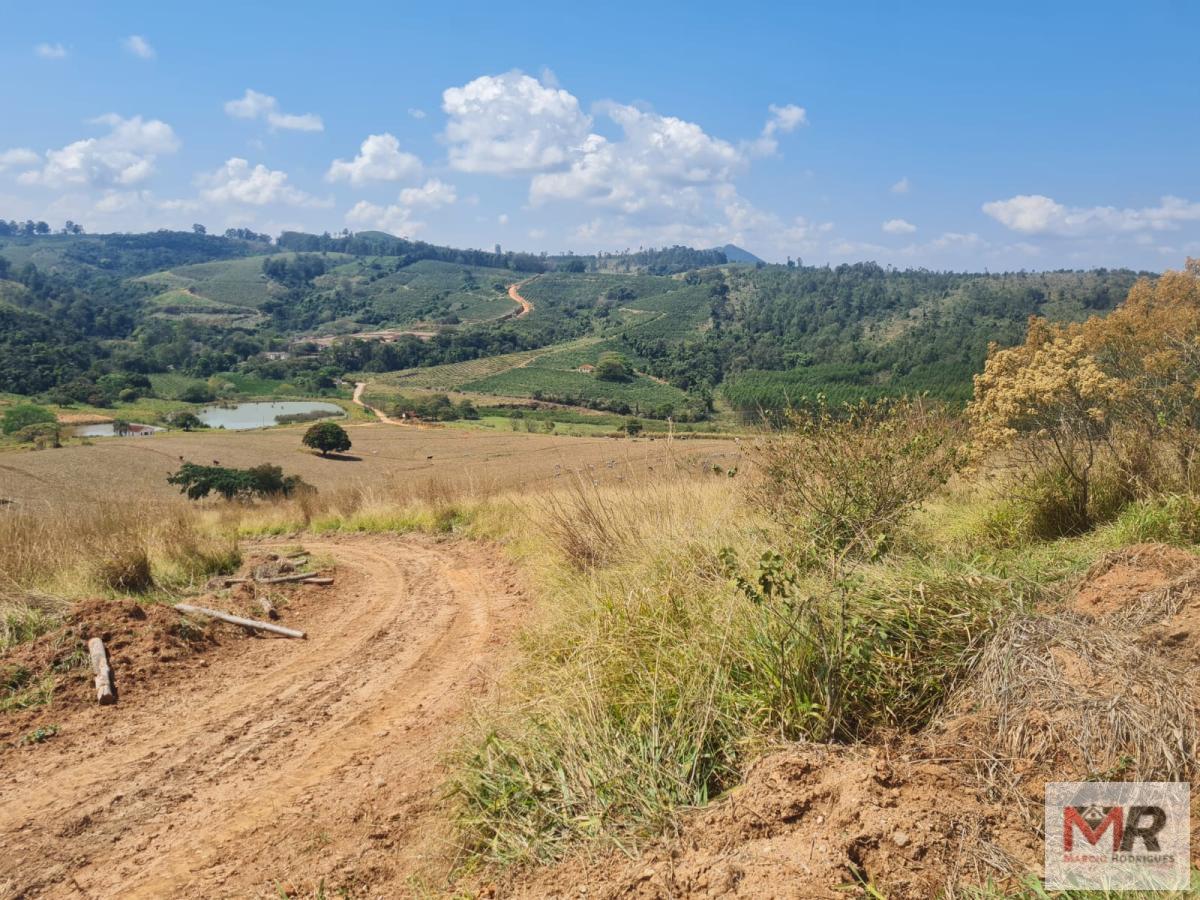 Fazenda de 417 ha em Jacutinga, MG