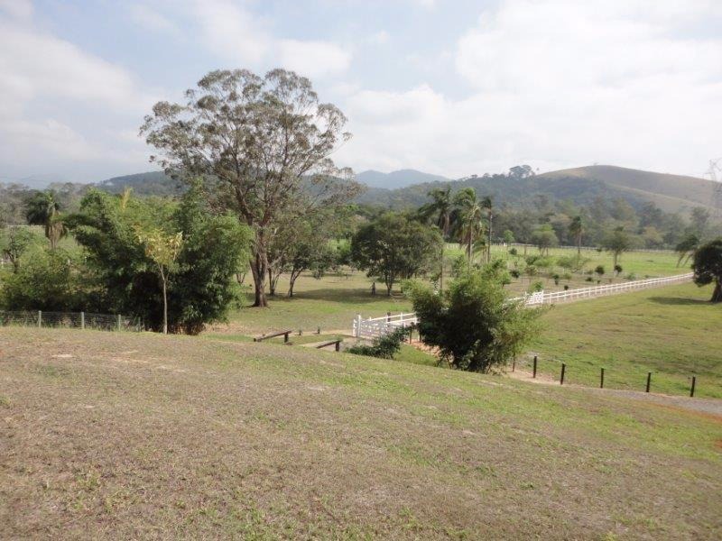 Sítio de 14 ha em Pindamonhangaba, SP