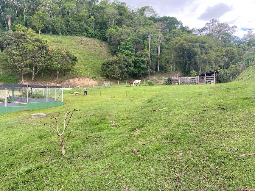 Chácara de 5 ha em São José dos Campos, SP