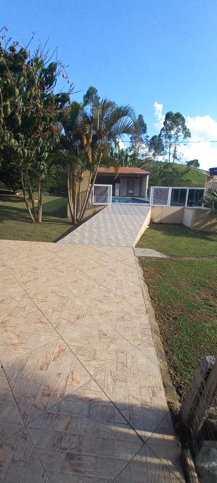 Chácara de 4.500 m² em Igaratá, SP