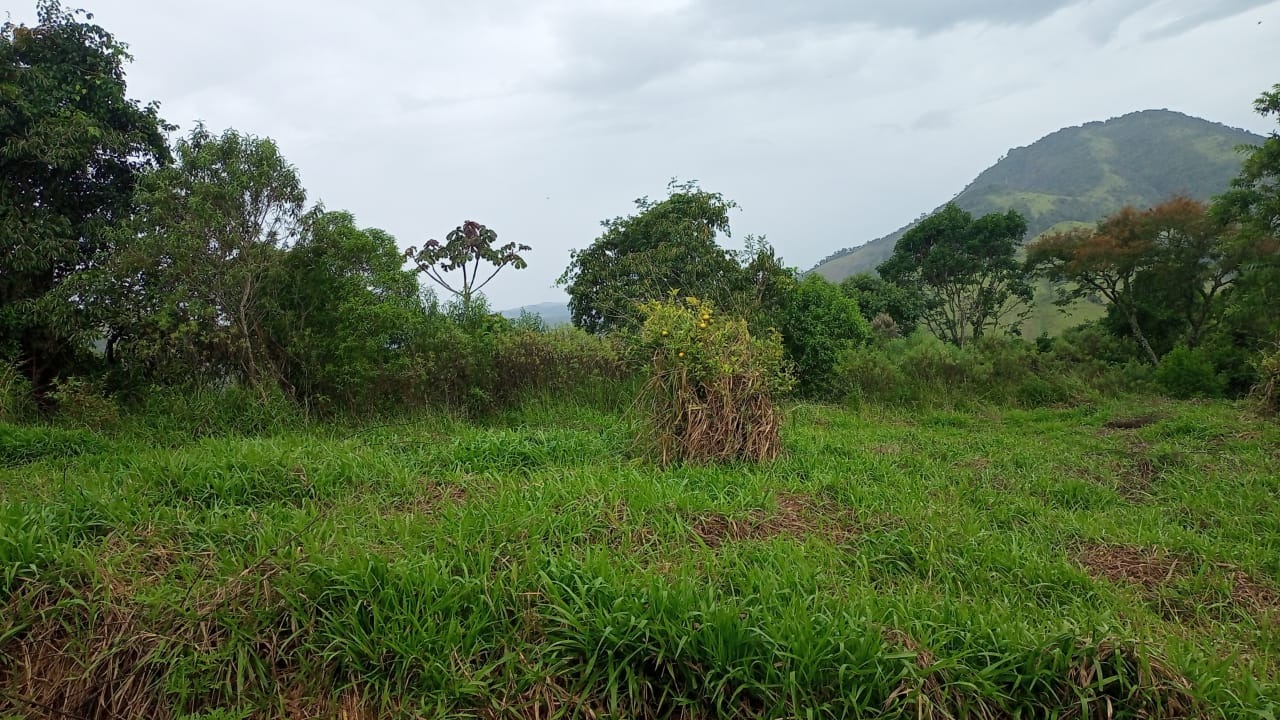 Terreno de 2 ha em São José dos Campos, SP