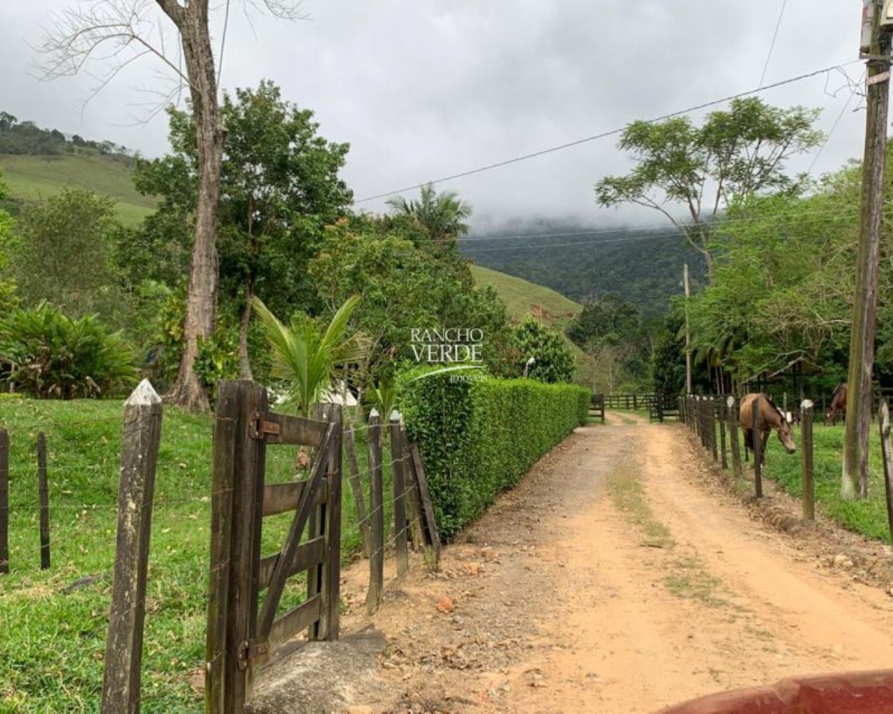 Fazenda de 136 ha em Pindamonhangaba, SP