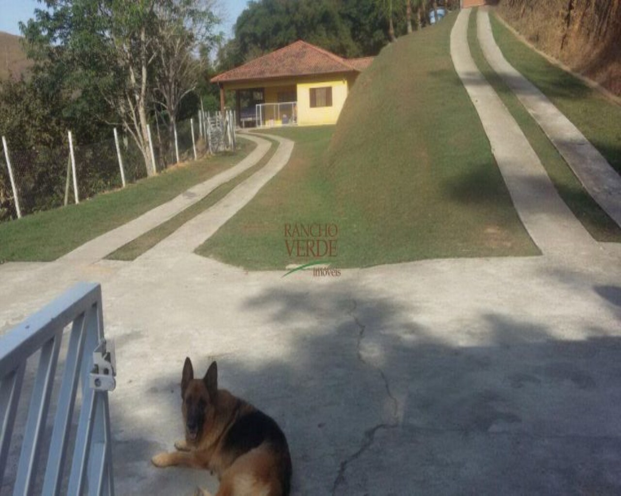 Chácara de 6.000 m² em Paraibuna, SP