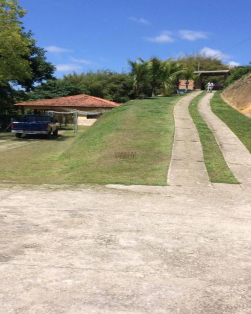 Chácara de 6.000 m² em Paraibuna, SP