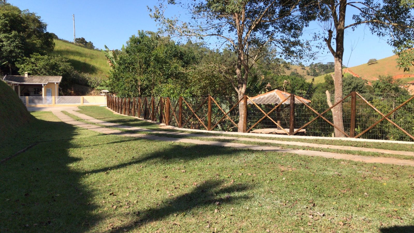 Chácara de 6.000 m² em Paraibuna, SP