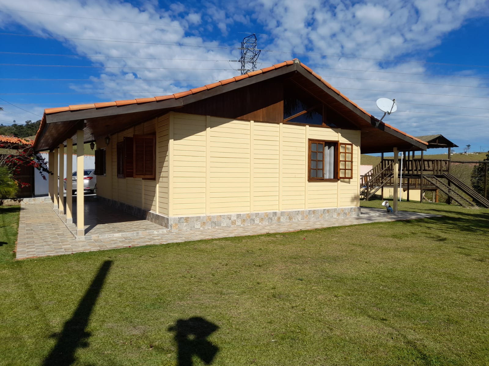 Chácara de 1.400 m² em Paraibuna, SP
