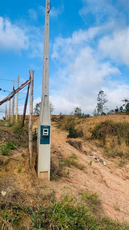 Terreno de 1.300 m² em Mairinque, SP