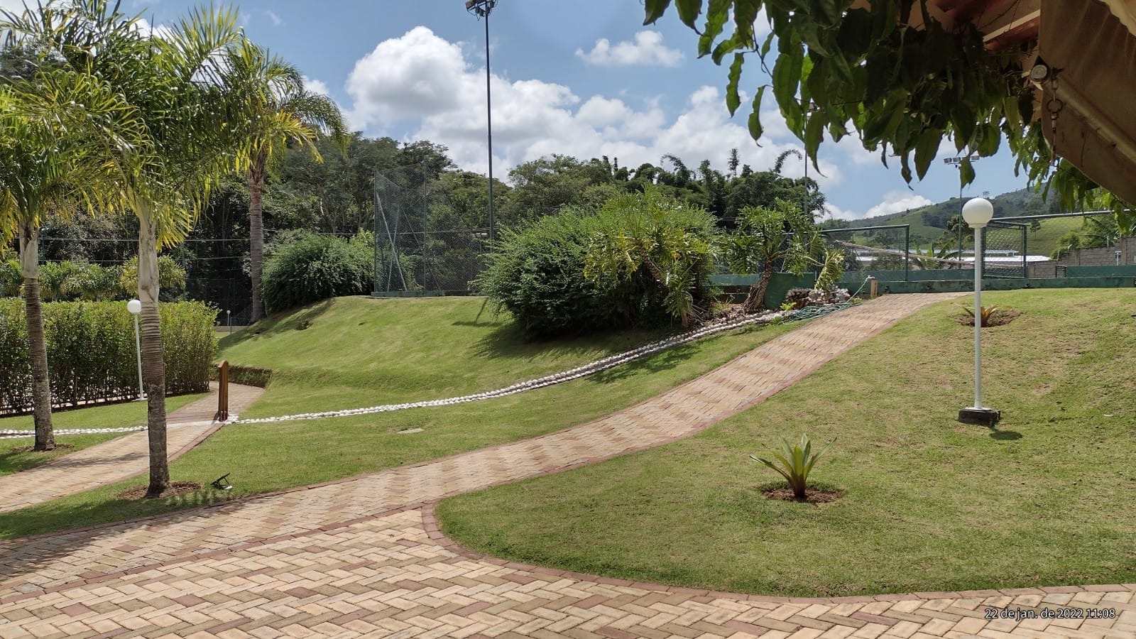 Terreno de 1.000 m² em Jambeiro, SP