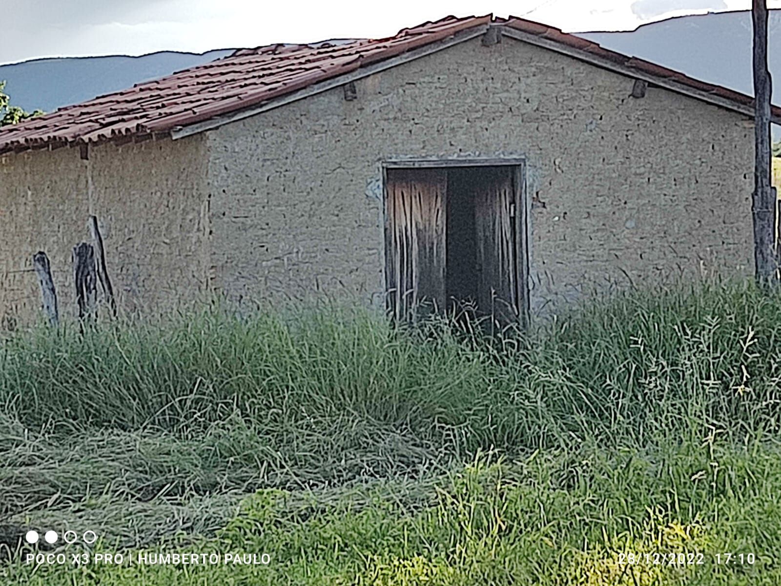 Terreno de 1.310 ha em Morpará, BA