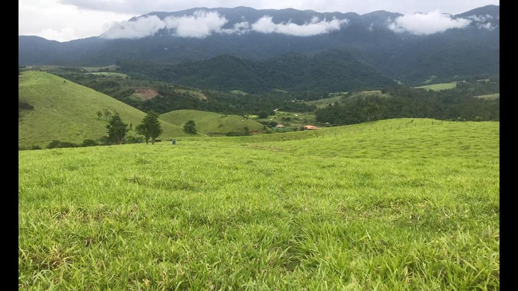 Fazenda de 100 ha em Resende, RJ