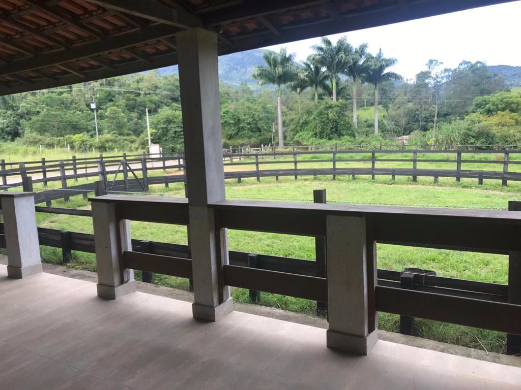 Fazenda de 100 ha em Resende, RJ