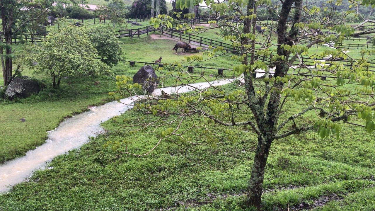 Fazenda de 100 ha em Resende, RJ