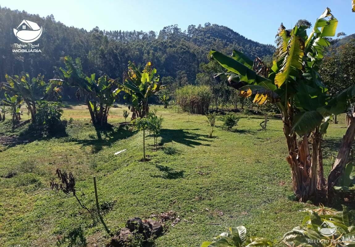 Sítio de 16 ha em Monteiro Lobato, SP