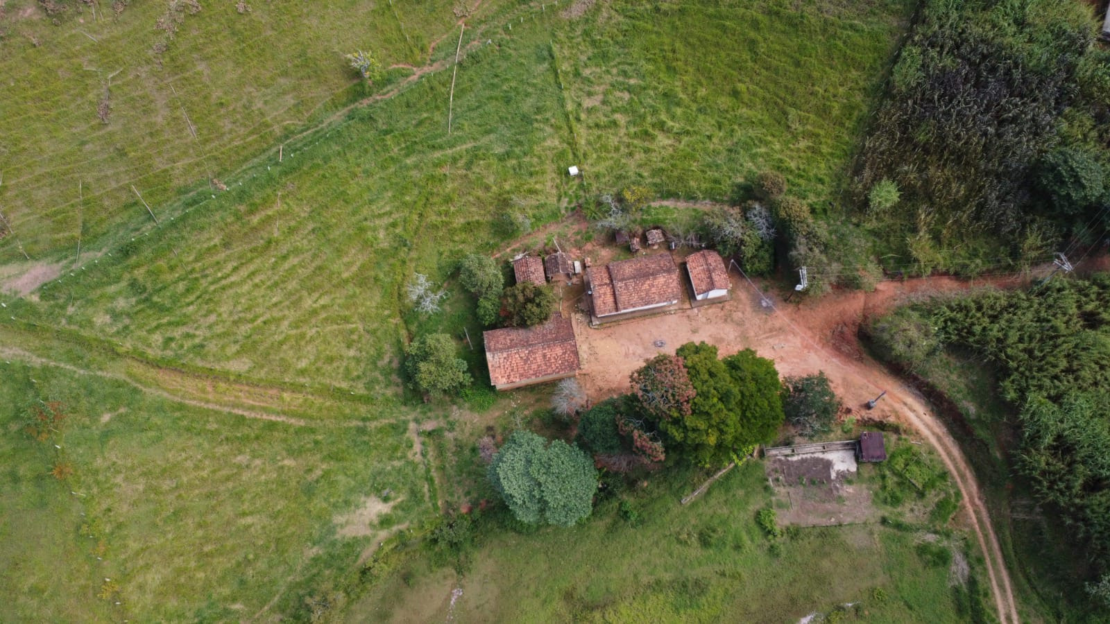 Sítio de 22 ha em Redenção da Serra, SP