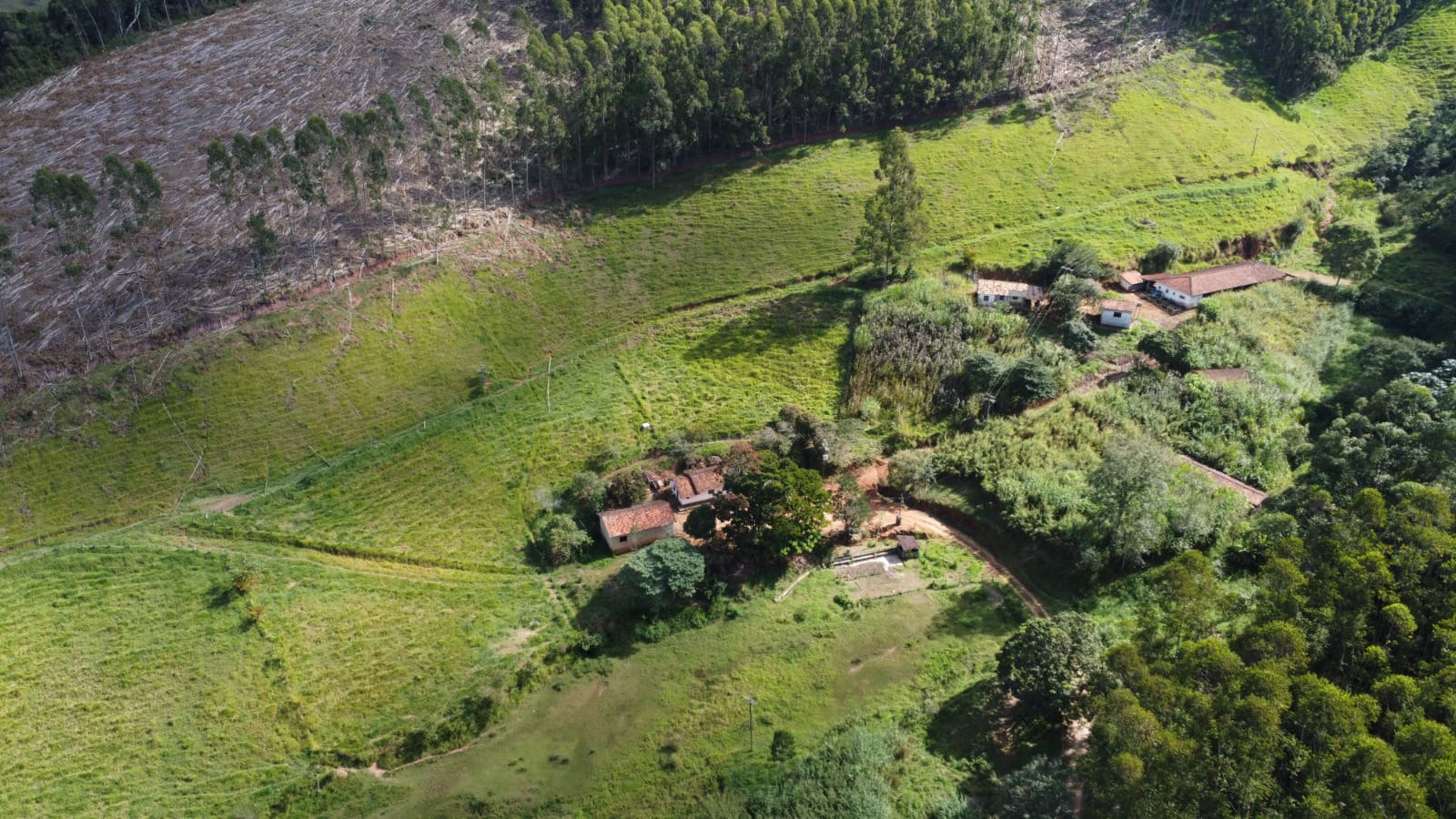 Sítio de 22 ha em Redenção da Serra, SP