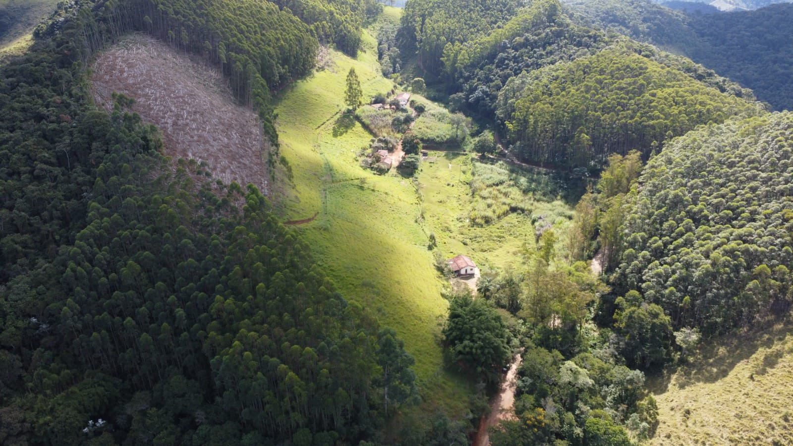 Sítio de 22 ha em Redenção da Serra, SP