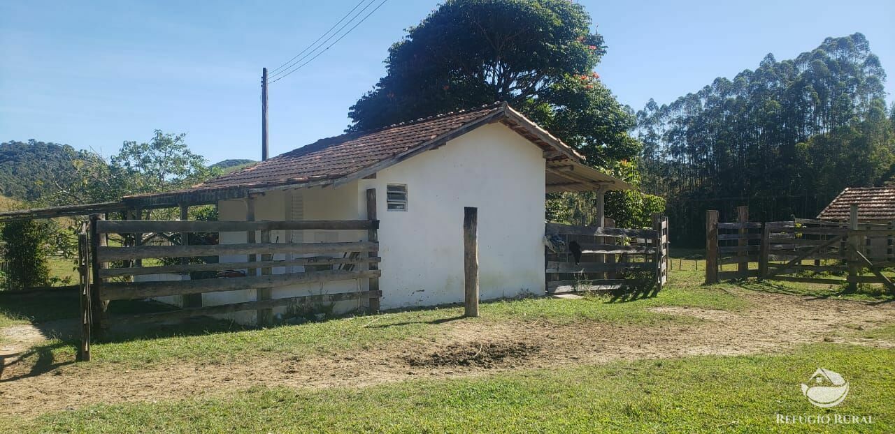 Fazenda de 83 ha em Caçapava, SP