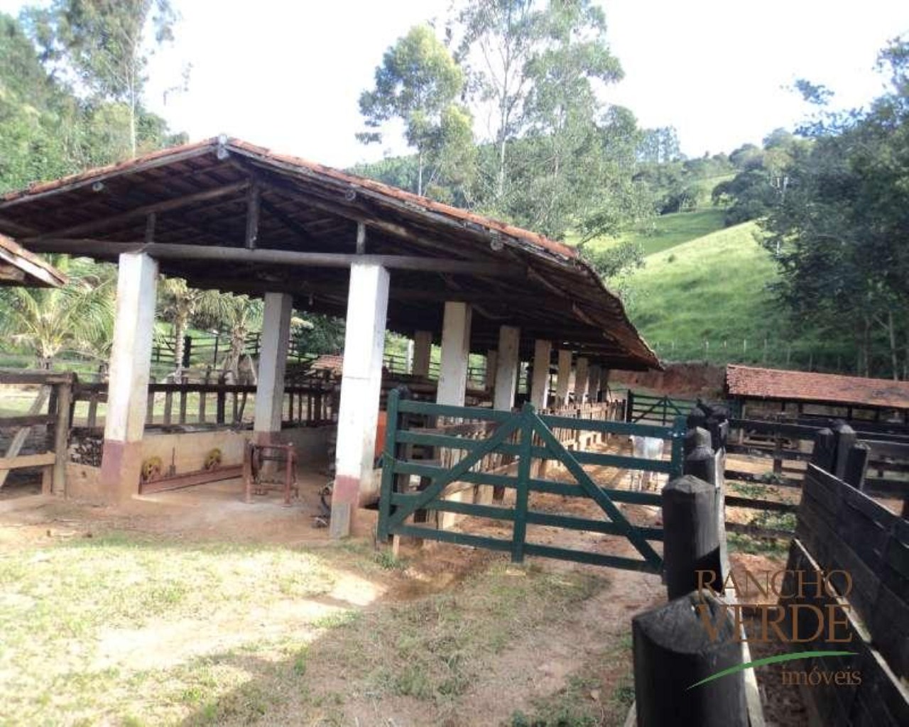 Fazenda de 208 ha em Paraibuna, SP